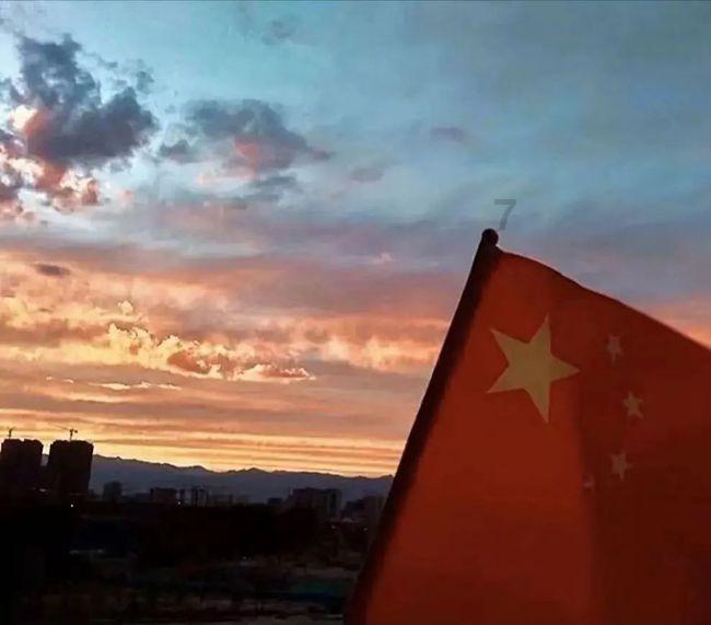 《扫黑风暴》中，郑毅红都自身难保了，为什么还要去救高明远？游戏画面